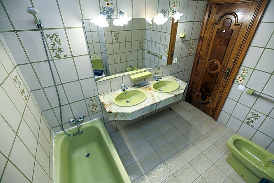 GERANIS VILLA ONLY FAMILIES Planet Costa Dorada