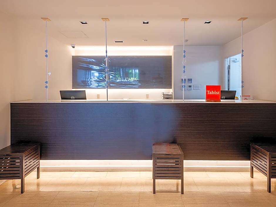 Tabist S hyde Park Koga Station