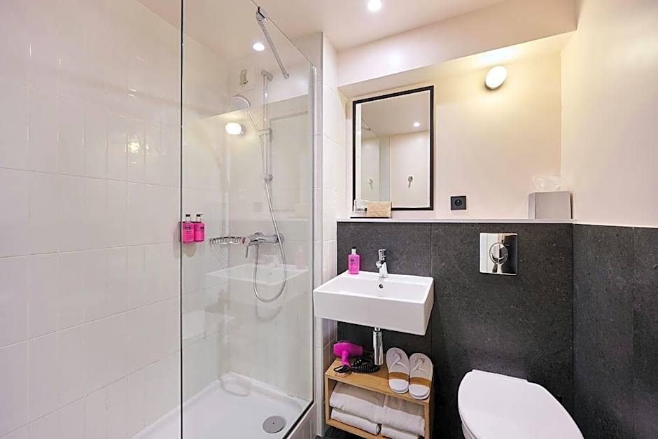Moxy by Marriott Paris Bastille