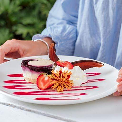 Calamvale Hotel Suites and Conference Centre