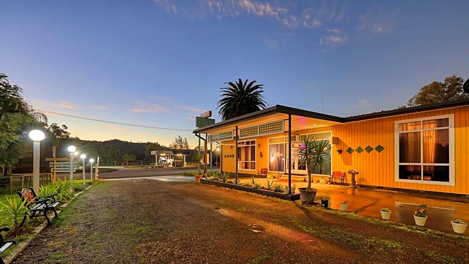 Bushmans Motor Inn