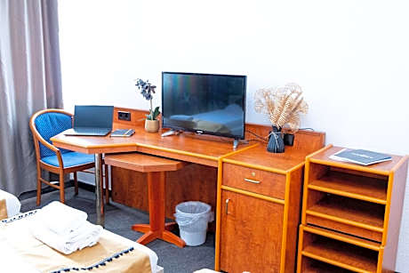 Classic Quadruple Room