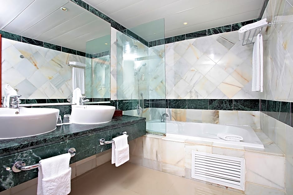 Luxury Bahia Principe Cayo Levantado 