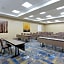 Holiday Inn Express Fargo SW - I-94 Medical Center By IHG