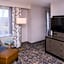 DoubleTree by Hilton Hotel Utica
