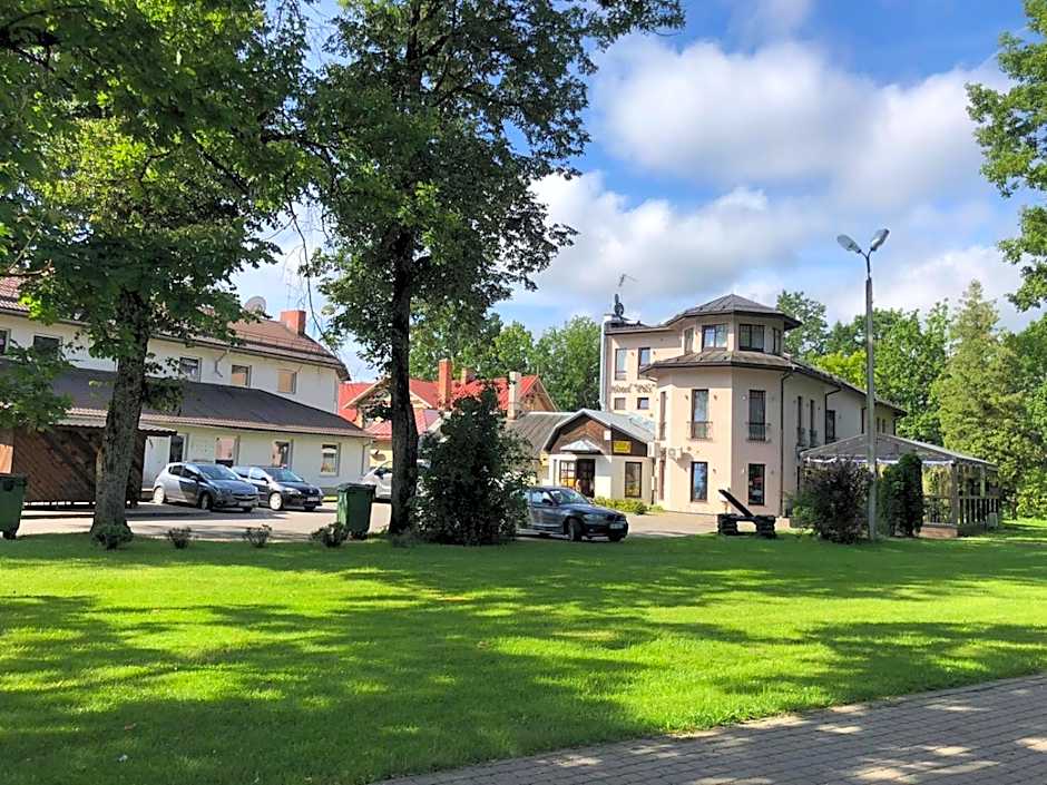 Hotel Pils with Self-Check in