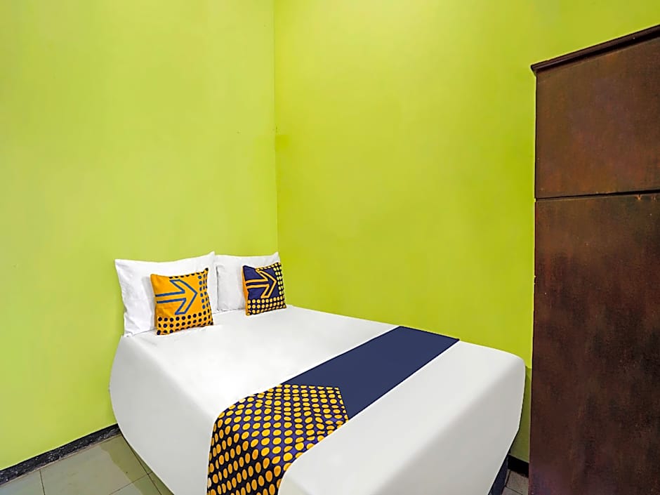 OYO Life 91869 Insan Mulia Kost Syariah