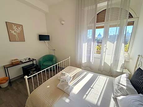 Triple Room with Private Bathroom