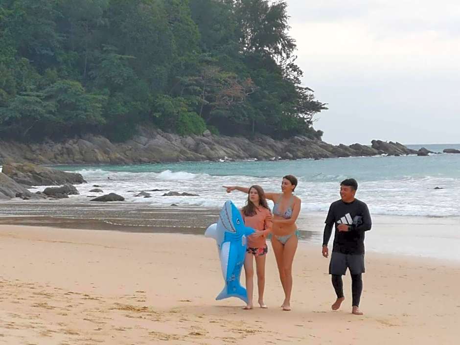 Sealord Naithon Beachfront Villa