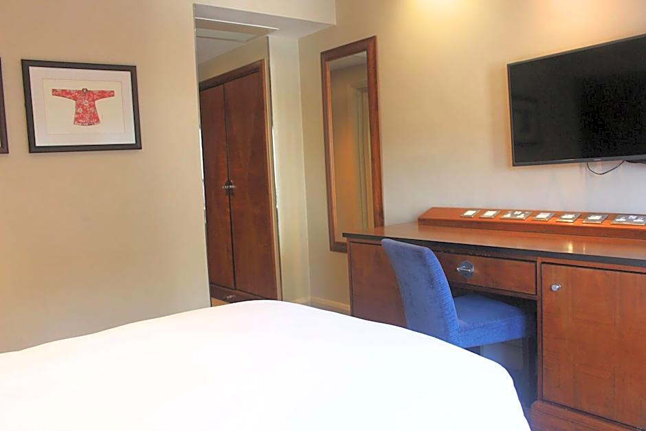 Radisson Blu Hotel, London Tottenham Court Road