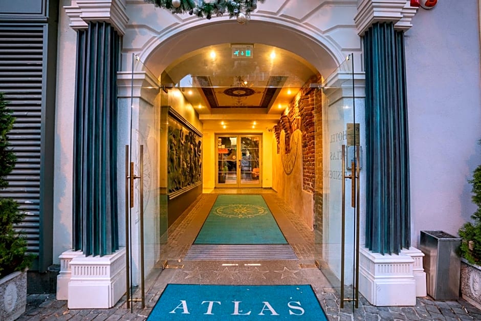 ATLAS Hotel