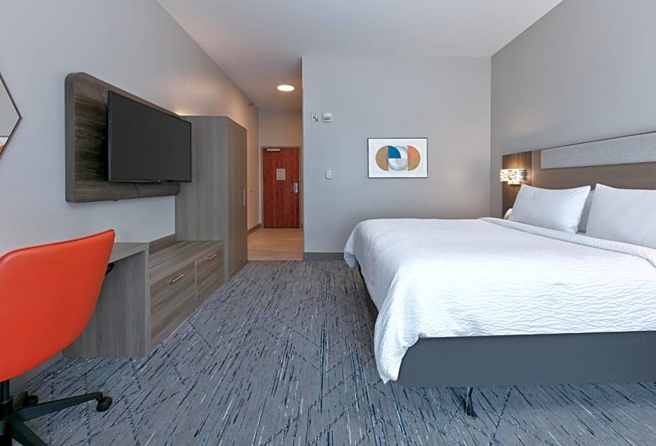 Holiday Inn Express Hotel & Suites Shakopee By IHG