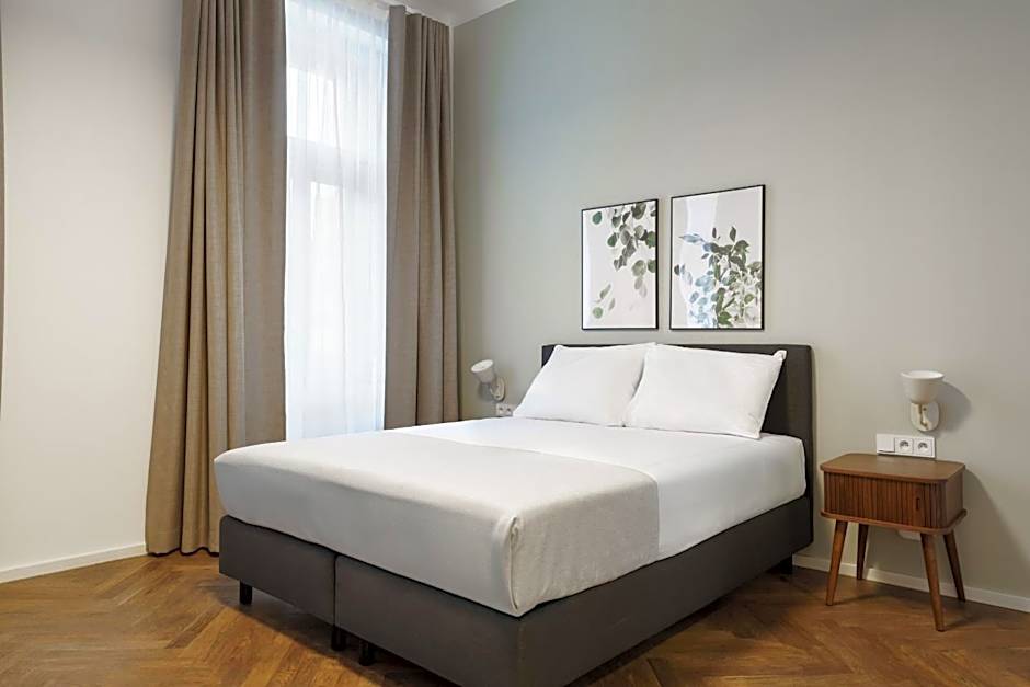 Limehome Prague Múza