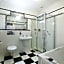 Arbutus Hotel