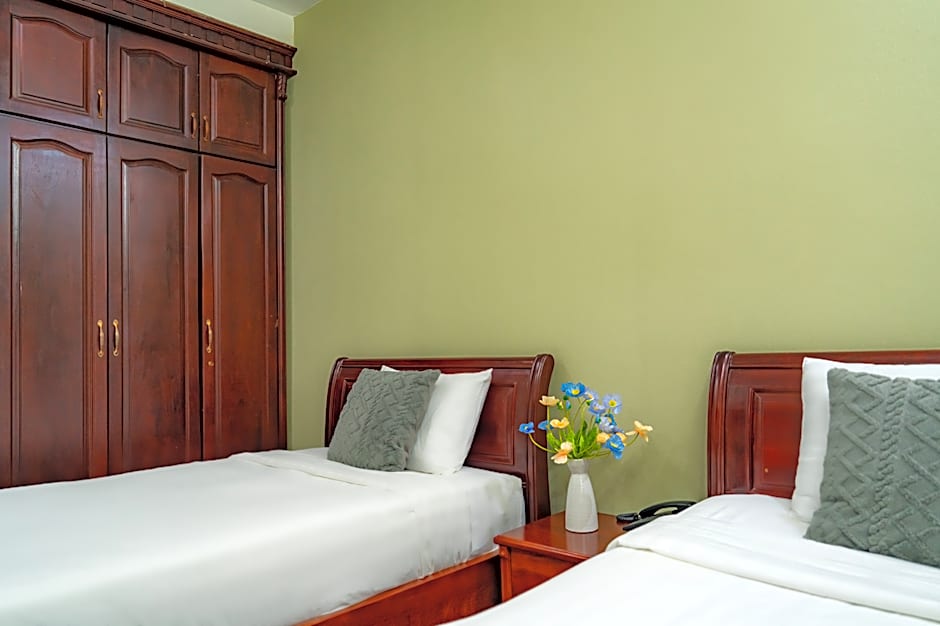 Cactusland Hotel Tan Binh