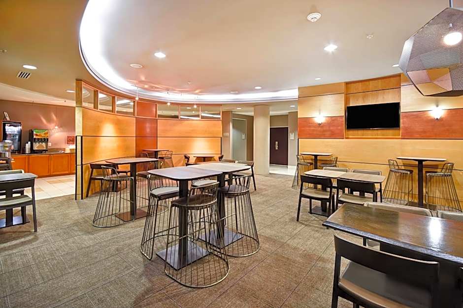 SpringHill Suites by Marriott Louisville Airport