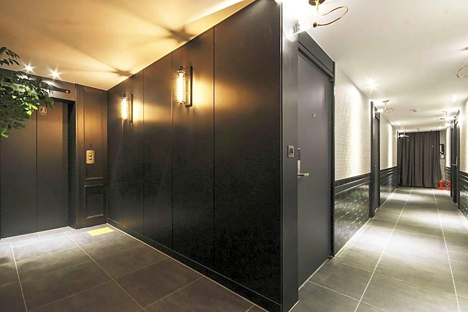 FrenchCode Hotel