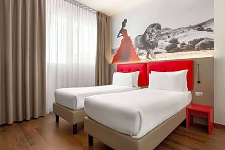 Comfort Accessible Room