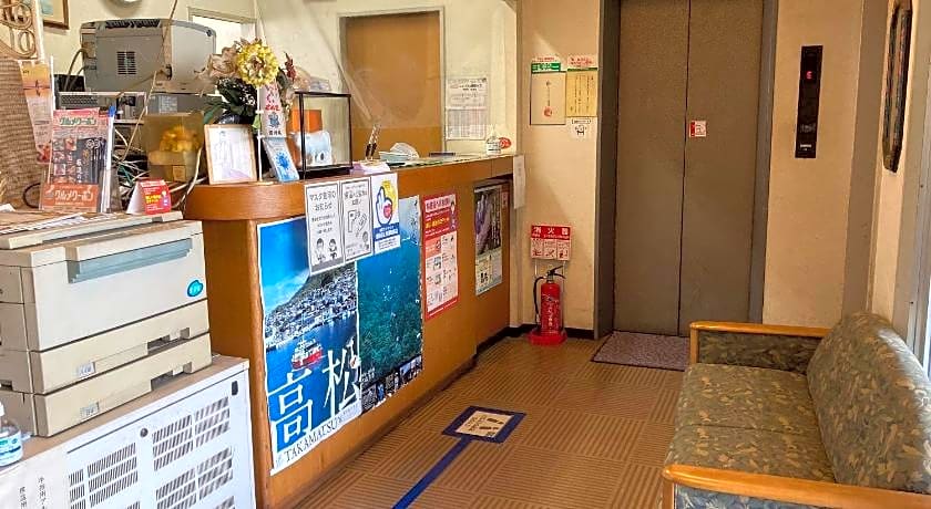 Business Hotel Chateau Est Takamatsu