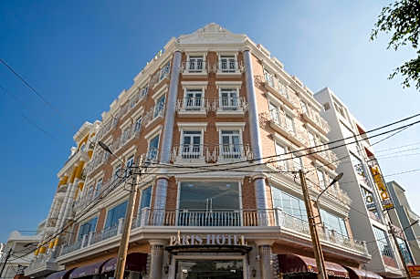 PARIS HOTEL CHAU DOC