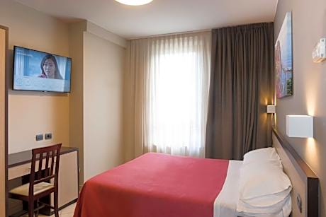 Classic Double/Twin Room