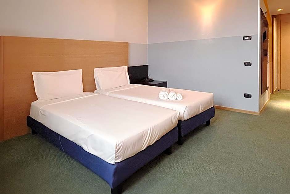 B&B HOTEL Milano Cologno Studios