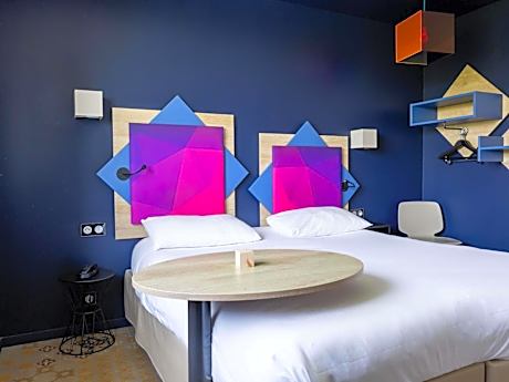 Standard Family Suite