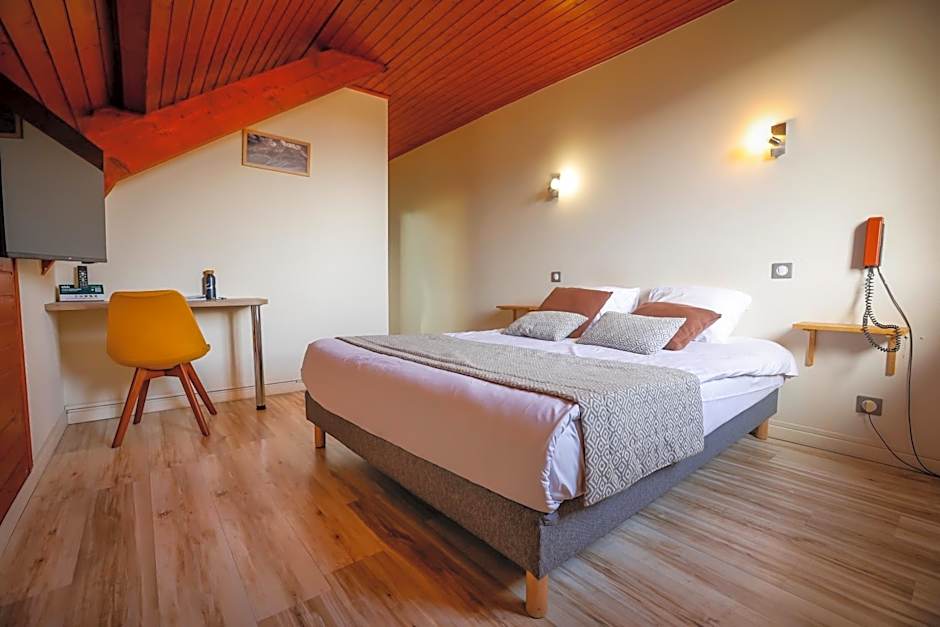 Logis Hôtel Au Gai Soleil du Mont-Aiguille