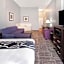 La Quinta Inn & Suites by Wyndham Kerrville