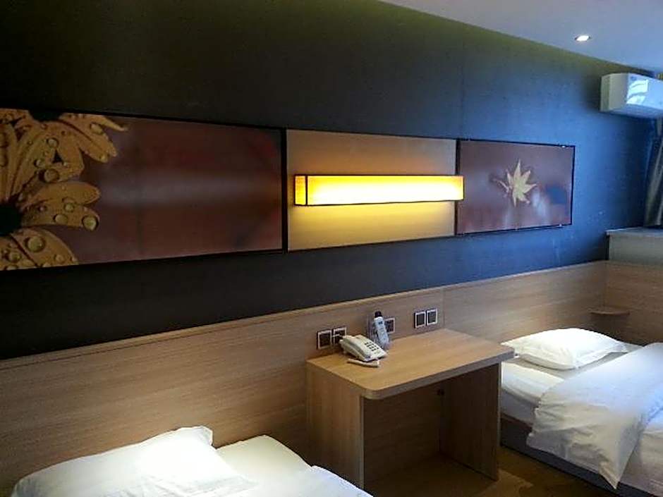 7 Days Inn  Suzhou Luzhi Ancient Town Scenic Spot