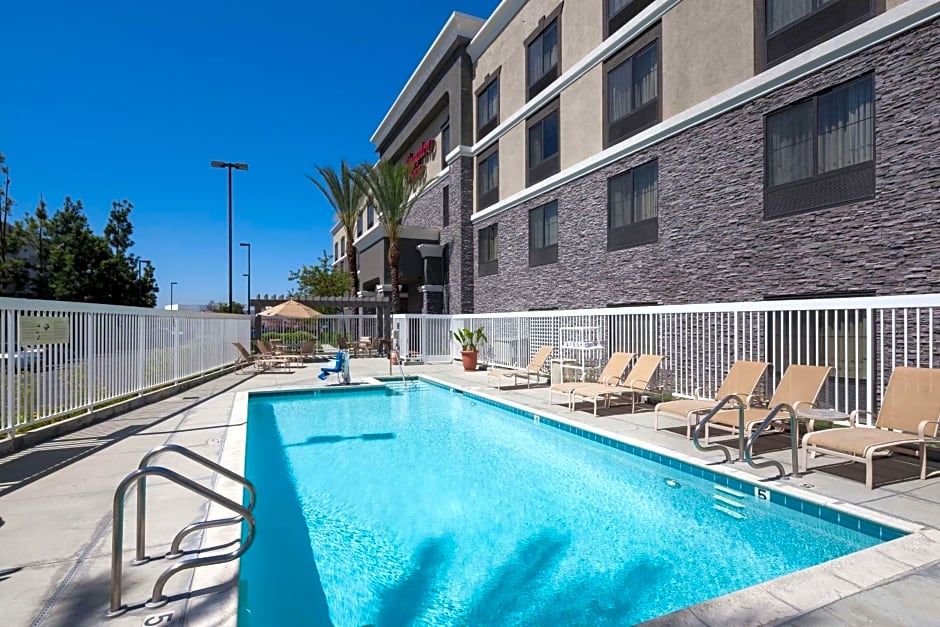 Hampton Inn By Hilton Los Angeles-Orange County-Cypress, Ca