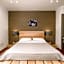 Ca'Luna Guest House