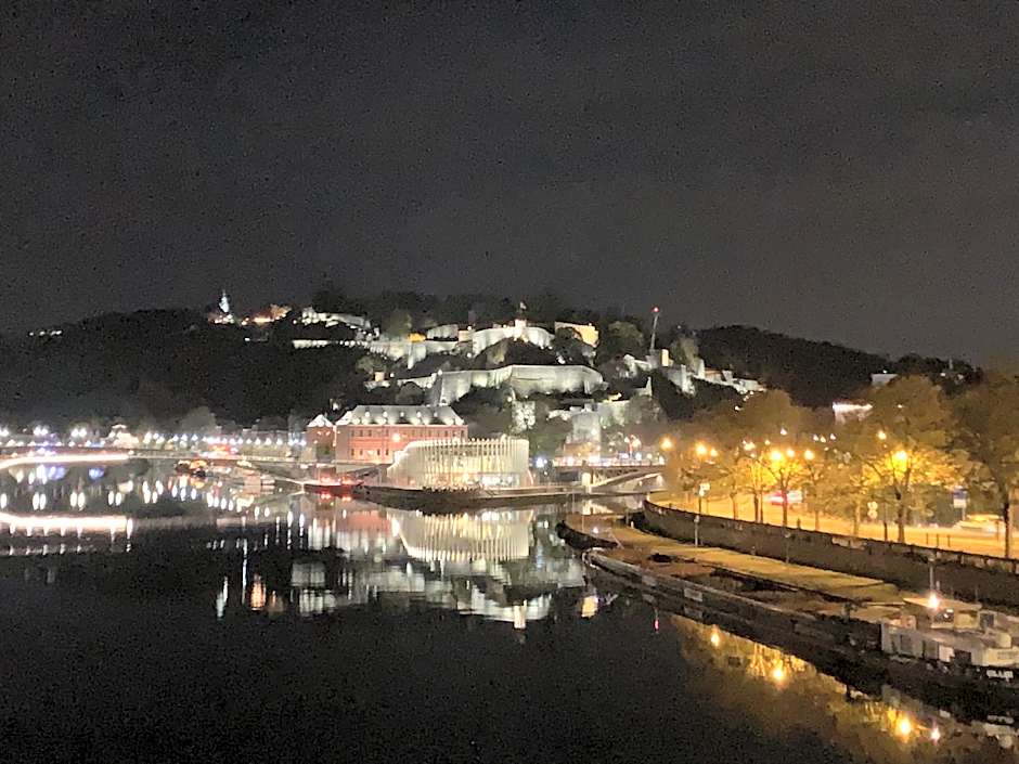 Studio vue sur Meuse