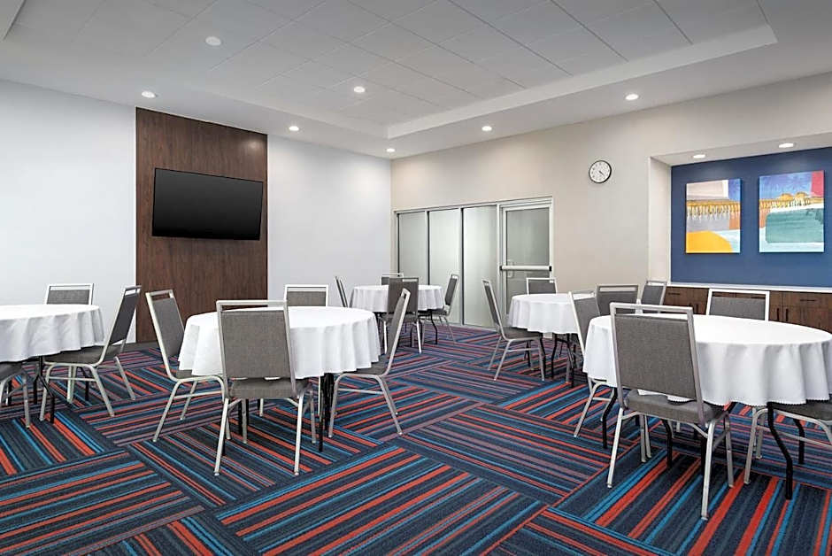 Hampton Inn & Suites Naples South