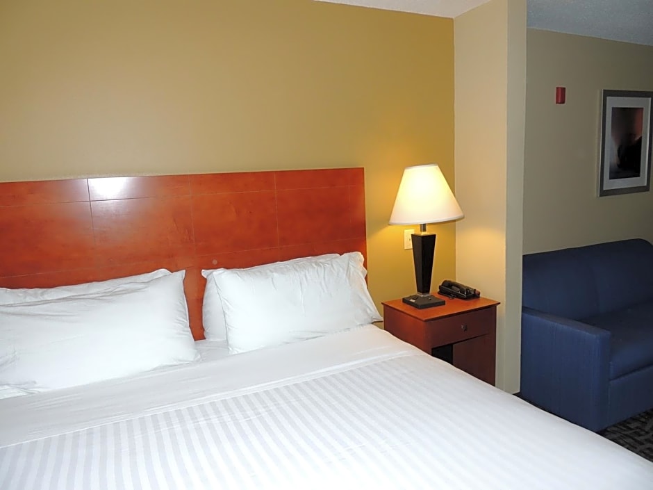 Holiday Inn Express Trussville By IHG