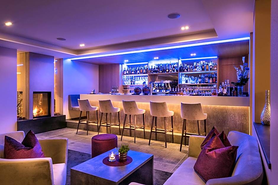 FAYN garden retreat hotel