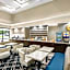La Quinta Inn & Suites by Wyndham Newark - Elkton