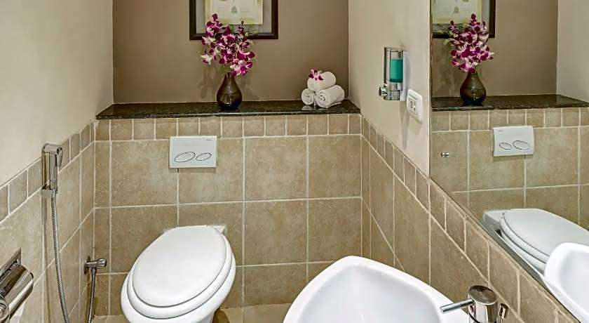 Club Mahindra Emerald Palms