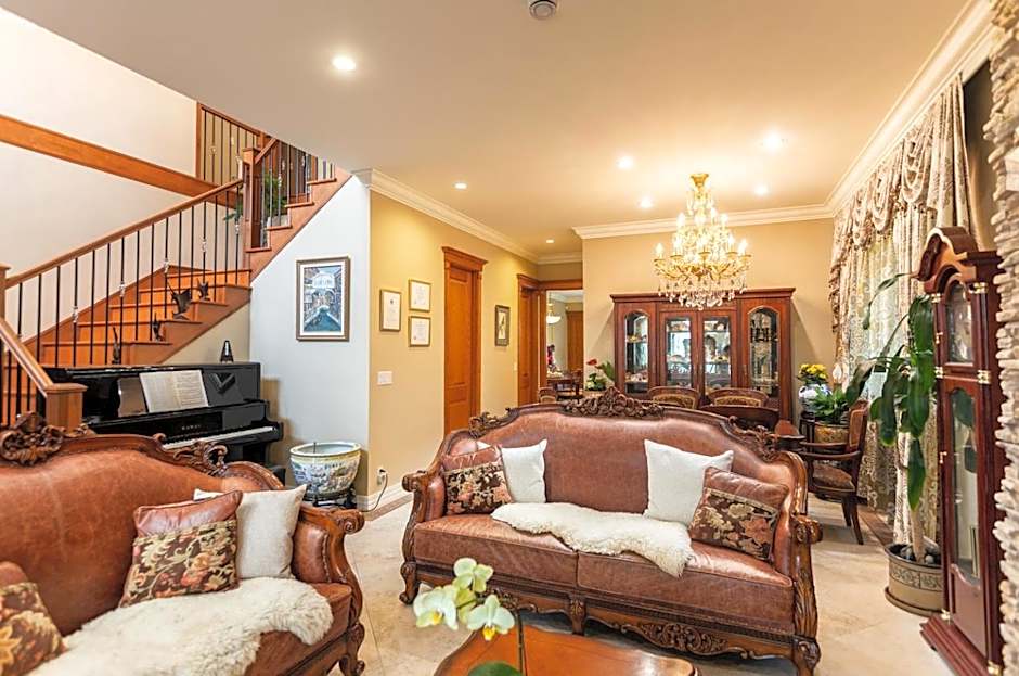 Photo 1 of 13 of An Yang House
