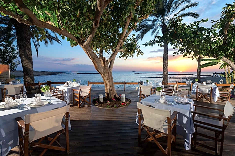 Constantinou Bros Asimina Suites Hotel