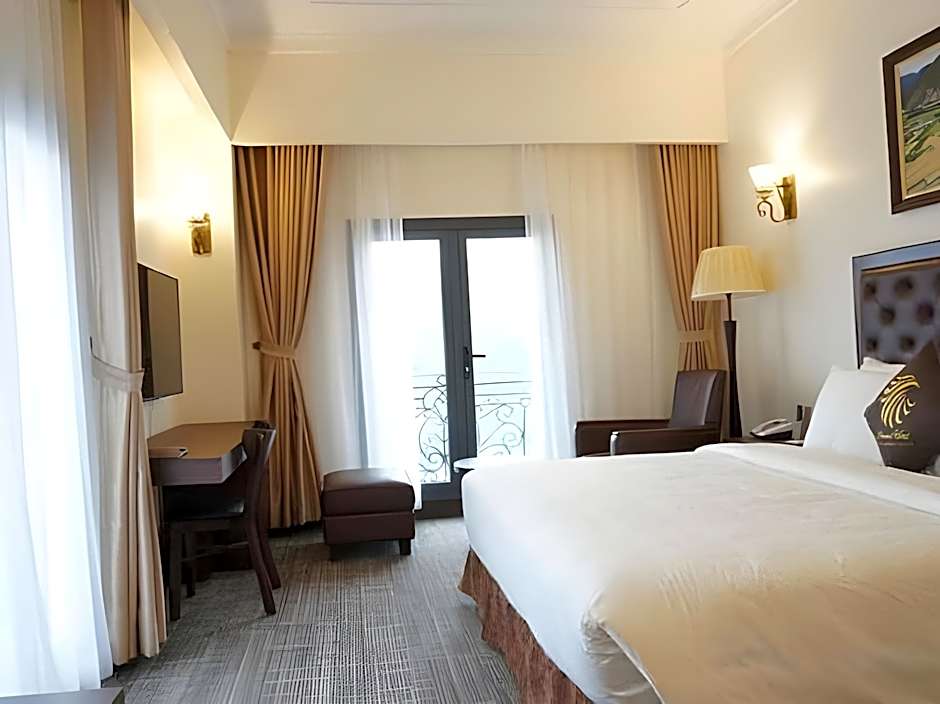Phoenix Hotel