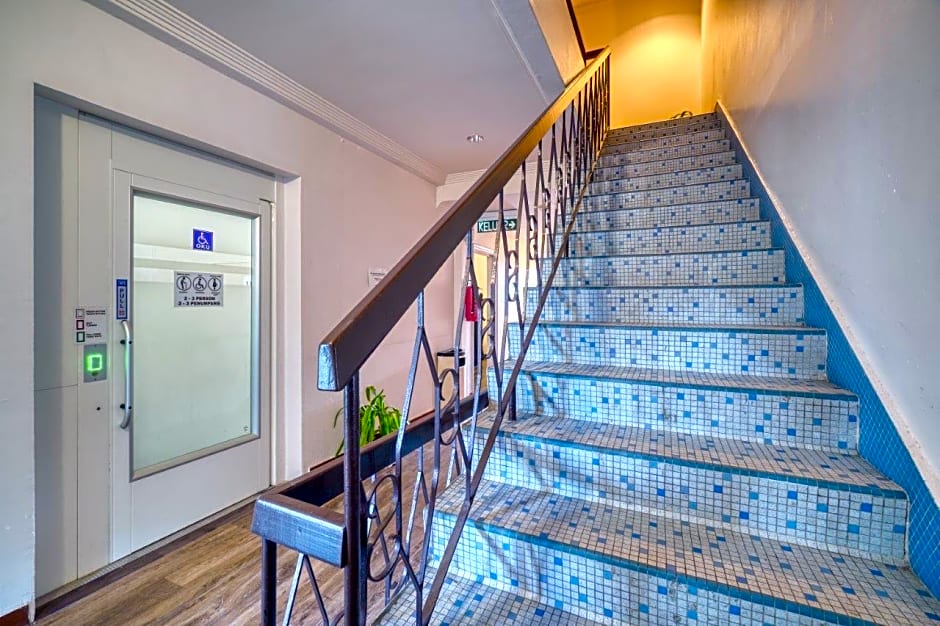 Parkland Express Hotel