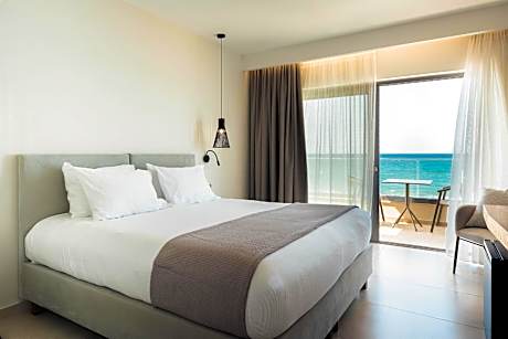 Aura Room Sea View