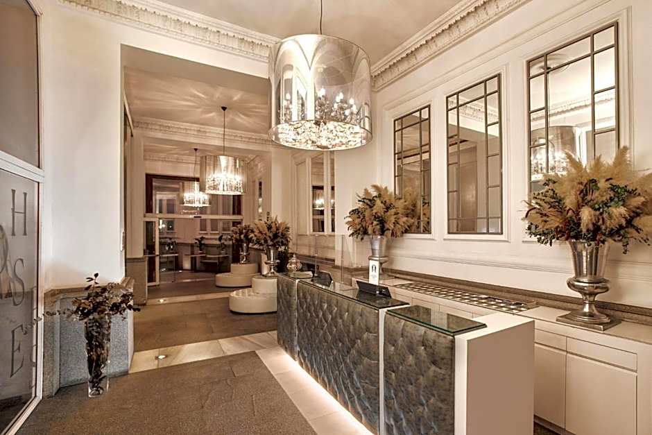 Hospes Puerta de Alcalá, a Member of Design Hotels