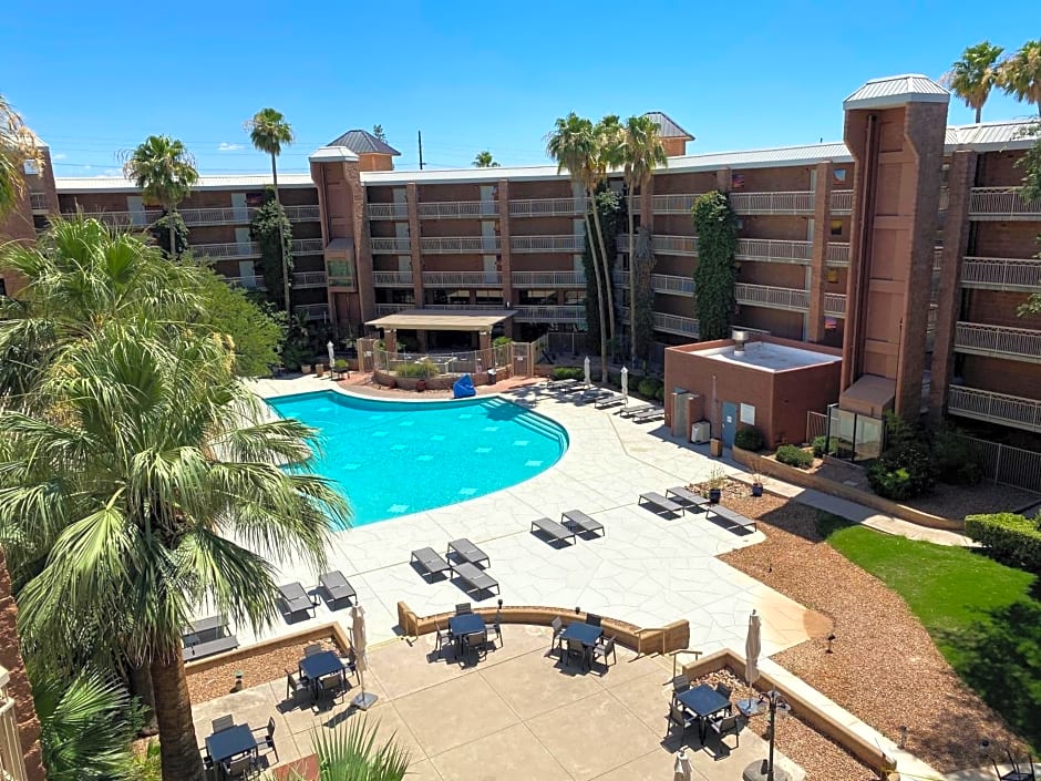 Embassy Suites by Hilton Tucson East