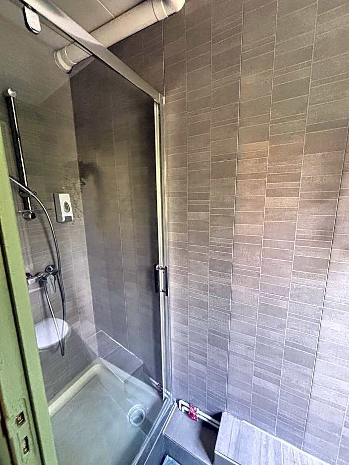 Hotel Orion – Rouen, TX