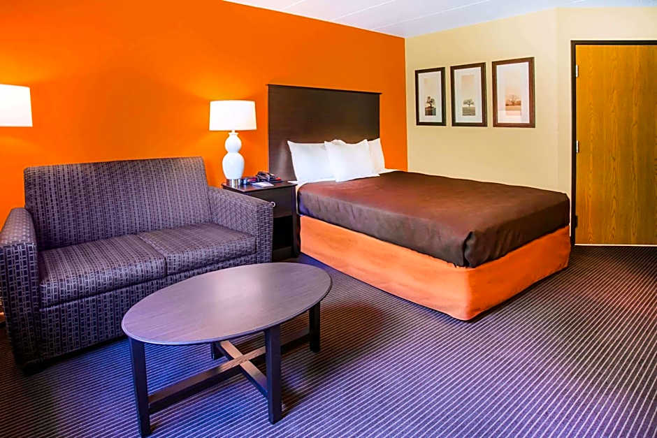 AmericInn by Wyndham Menomonie