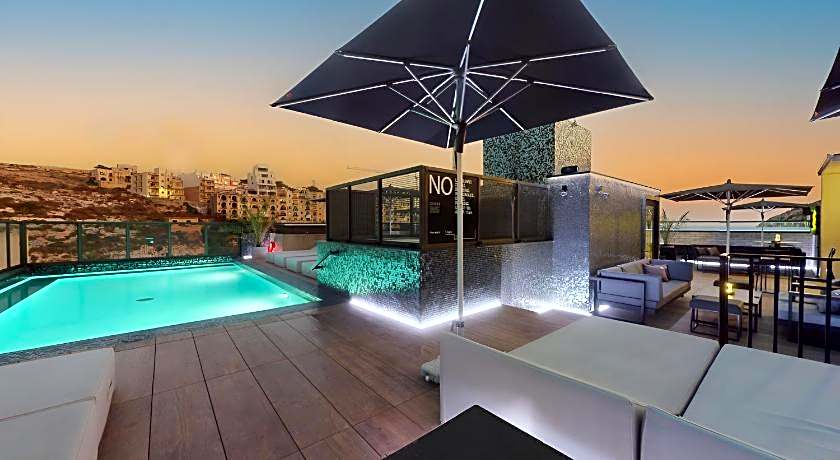Block Aparthotel