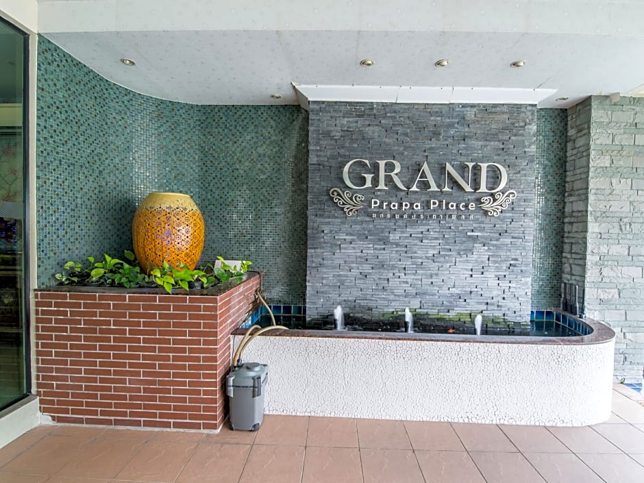 Grandprapa Place