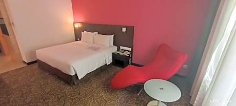 Atrium room